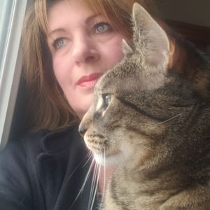 Meet your Posher, Sharon